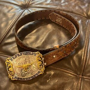 Nicola genuine leather belt with bullhead buckle